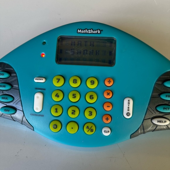 MathShark Learning Calculator - Picture 3 of 8